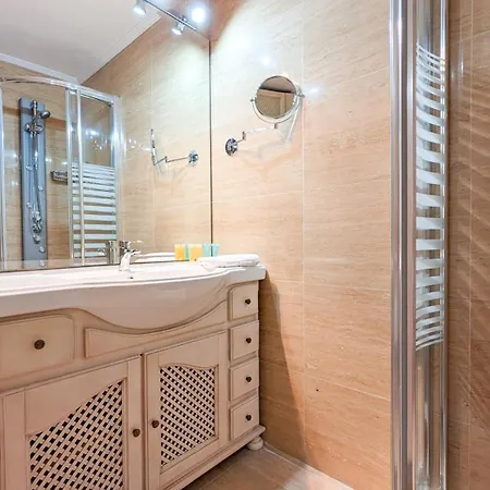 Arenas Beachfront Appartamento *