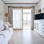 Arenas Beachfront Daire *