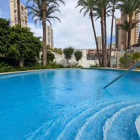 Апартаменты Arenas Beachfront *