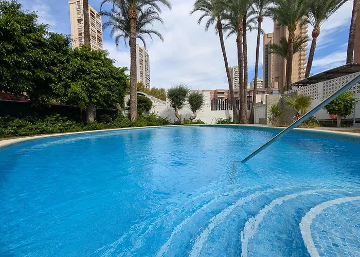 Апартаменты Arenas Beachfront *